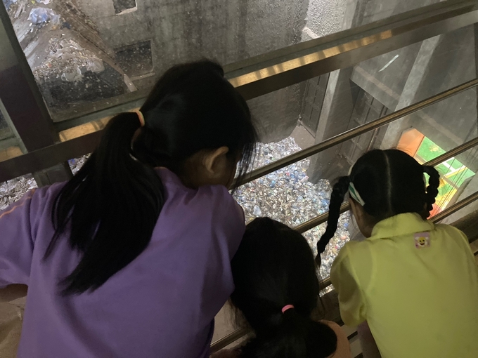 견학(8월 7일, 서부지역아동센터, 시설장 김남옥)