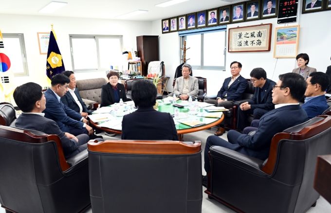 11월 정례 의원간담회