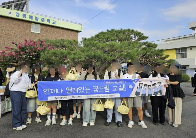 검정고시 합격자 15명