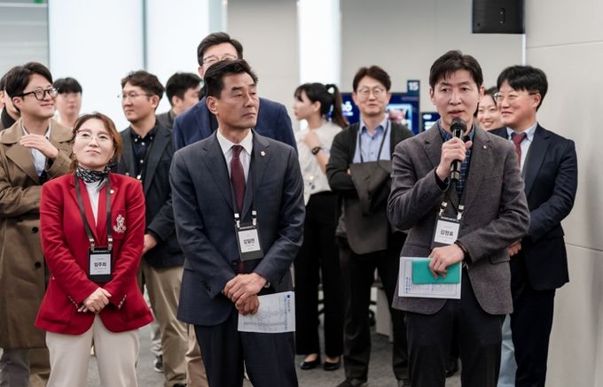 지난 27일 포항공과대학교(POSTECH) C5에서 ‘제4기 애플 디벨로퍼 아카데미 수료생 쇼케이스(Showcase)’를 개최했다.