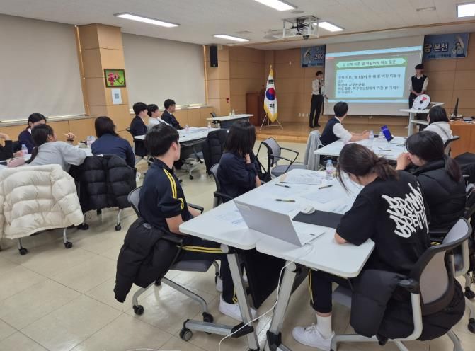 영덕교육지청, 관내 중학생 대상 질문 대회 개최