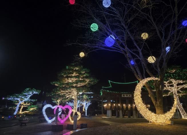 산청군, 한마음공원 야간 경관조명 설치