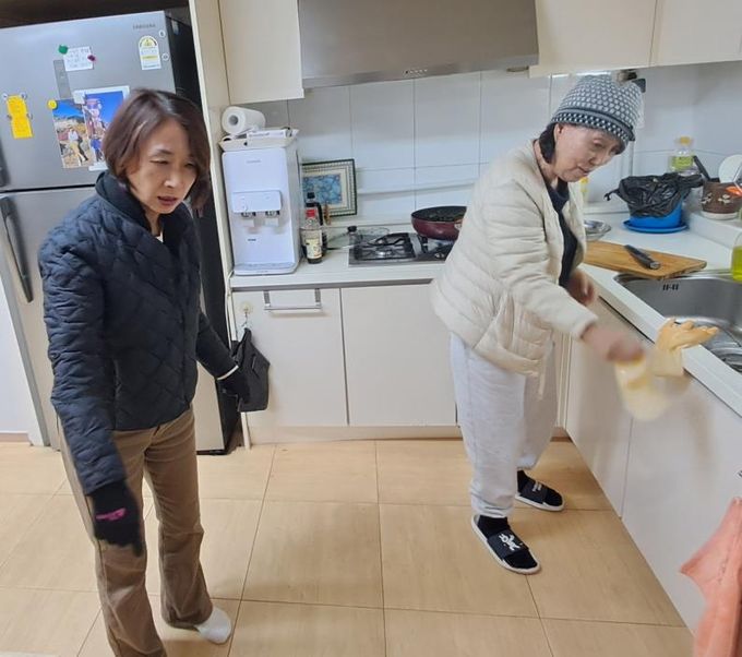 구리시 교문1동, 경로당 14개소 겨울철 안전 점검 실시