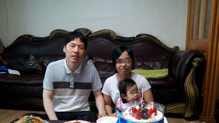 죽음의 벼랑 끝에 내몰린 산재 환자 홍 씨와 가혹한 현실에 가족들 고통 가중