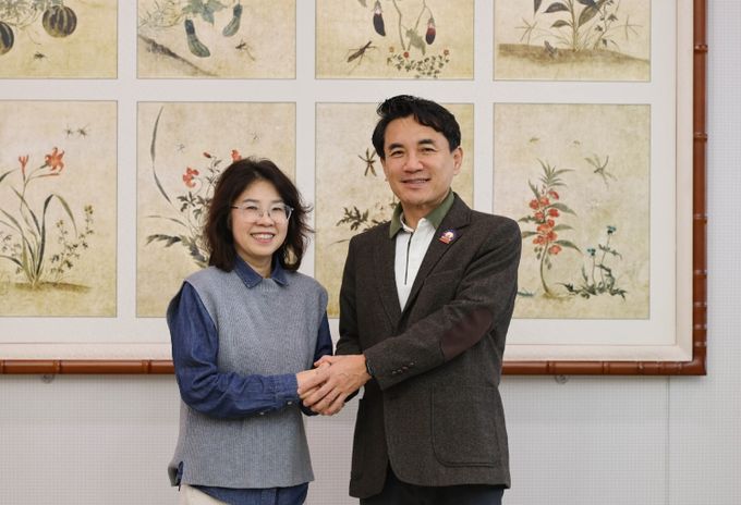 김진태 지사, 도청 공무직노동조합과 소통 간담회