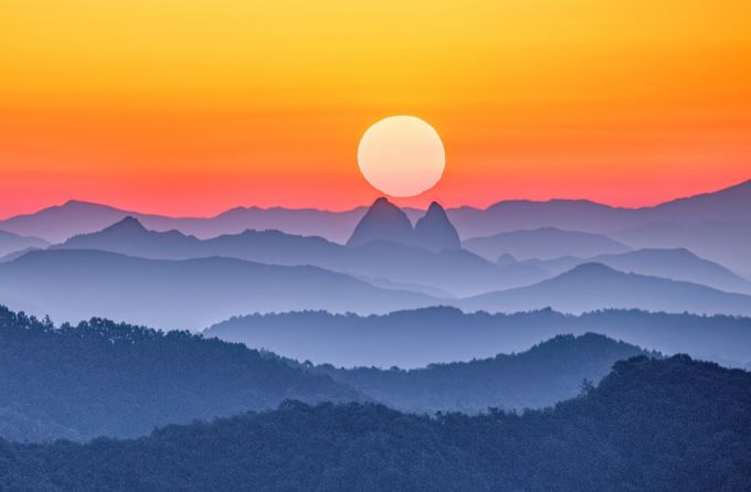 국사봉에서 바라본 마이산 일출